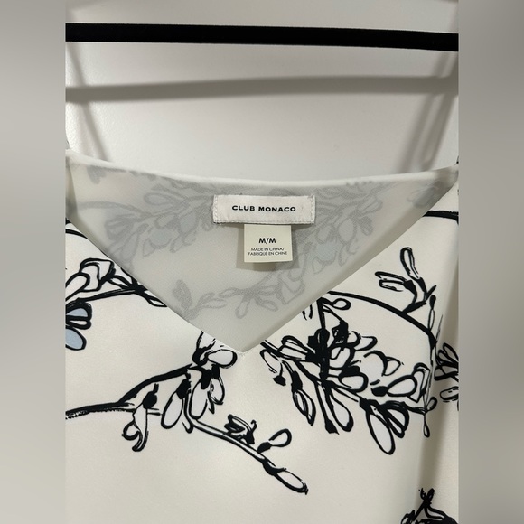 Club Monaco Cami sz M - Picture 2 of 2